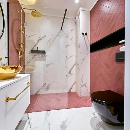 Laguna 6 Z Garazem Apartamento *