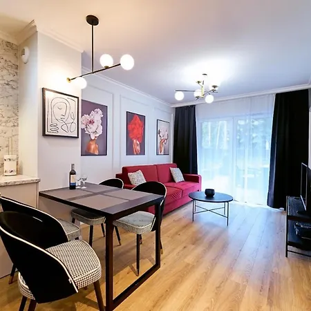 Laguna 6 Z Garazem Polanica-Zdrój