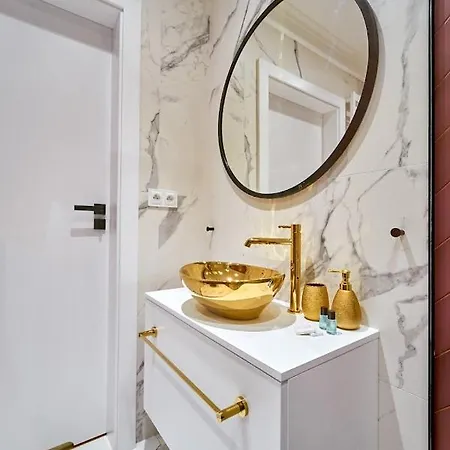 Laguna 6 Z Garazem Apartment