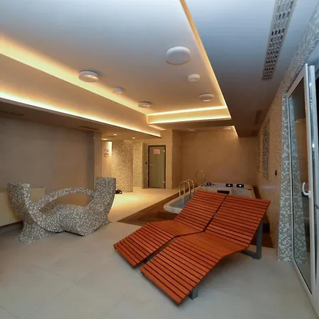 Laguna 6 Z Garazem Apartment